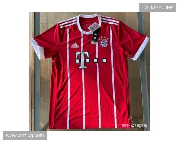 德甲各球队最新球衣样式一览：主客场配色与设计